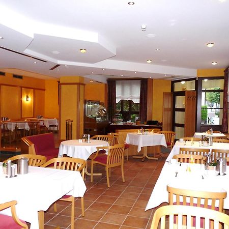 Hotel Garni "Zum Eichwerder" Темплин Экстерьер фото